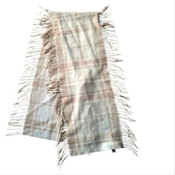 Angora Wool Plaid Fringed Scarf Banana Republic - Picture 9 of 9